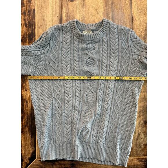 L.L.Bean Men's Gray Heritage chunk knit Fisherman Crewneck Sweater Size L - Picture 3 of 5